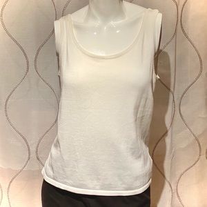 ☂️ Eddie Bauer white vintage 90's knit tank, sz M